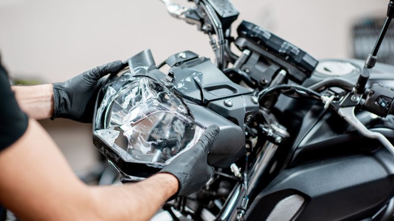 how to replace motorcycle headlight bulb
